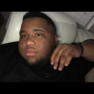 Meet your Posher, Sharmin